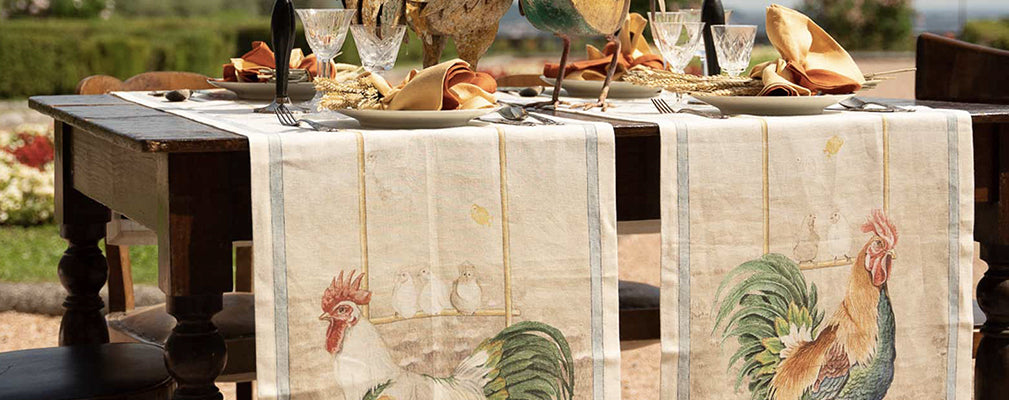 Setting the table without a tablecloth: table runner and placemats