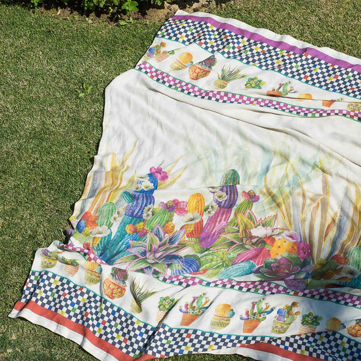 Bedspread in Pure Linen printed Floral Patterned  - Kactus