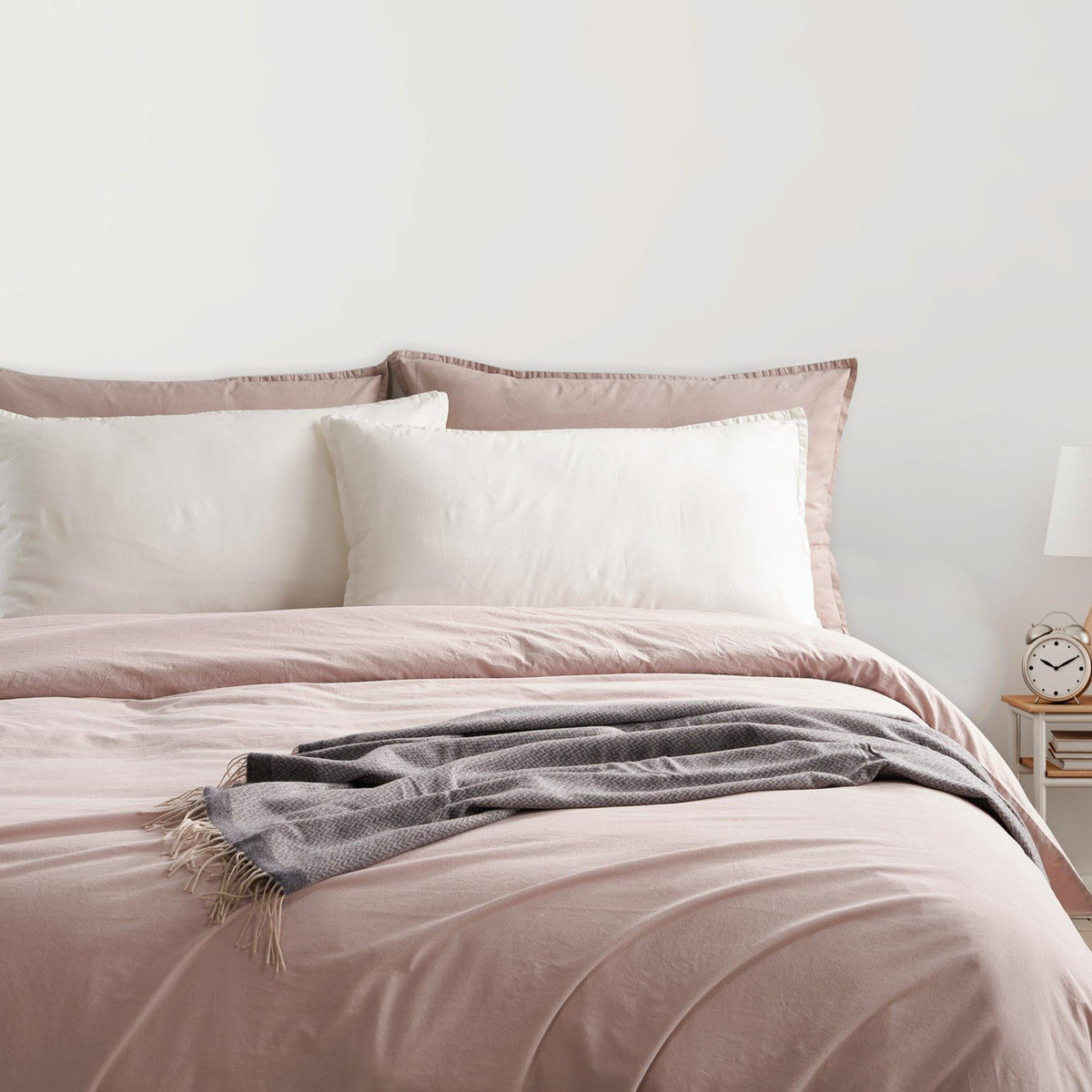 Duvet Cover Set in Pure Stonewashed Cotton - Senna