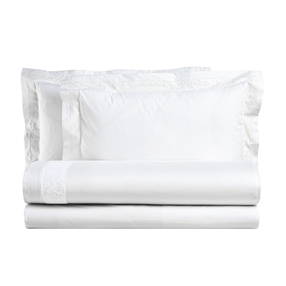Bettlaken-Set aus reiner Baumwolle mit Spitzenapplikationen – Noemi